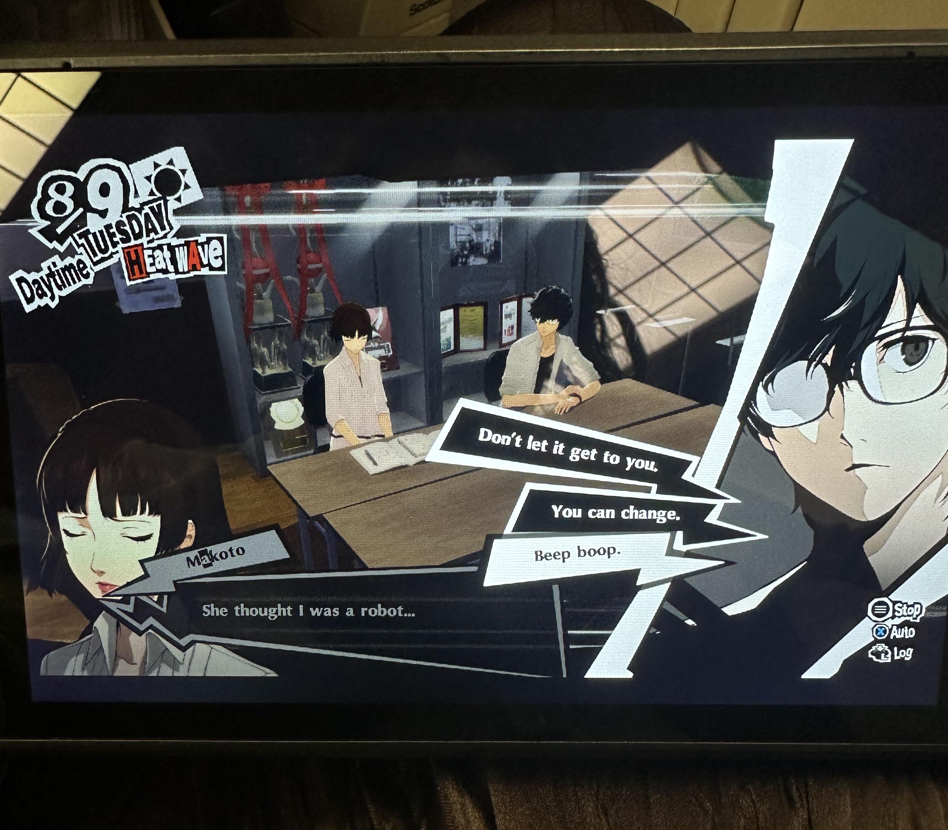 A screenshot from Persona 5. Makoto says, "She thought I was a robot..." The three possible replies are, "Don't let it get to you", "You can change", and "Beep boop."