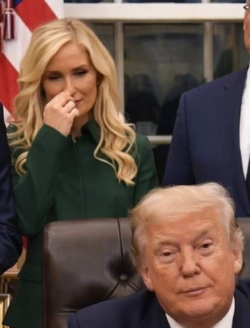 green coat lady can't stand the smell after Trump defecates himself in the oval office